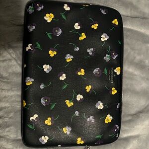 Kate Spade computer bag; 13 inches